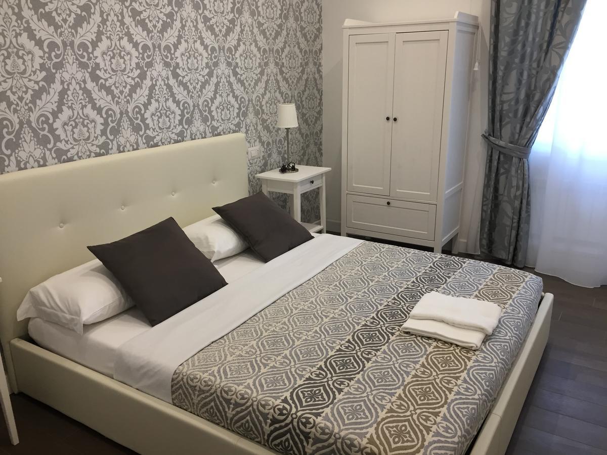 Suite Colosseo Apt. Roma Exterior foto
